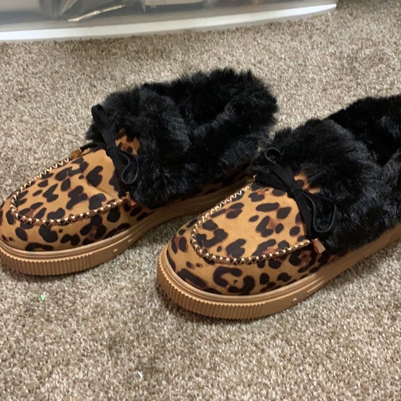 NWOT Loafers - Picture 4 of 11